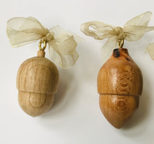Load image into Gallery viewer, Wooden Acorn Set - The Sidlaw Hare