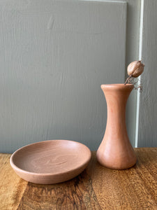 Dry Vase and Plate Set - The Sidlaw Hare